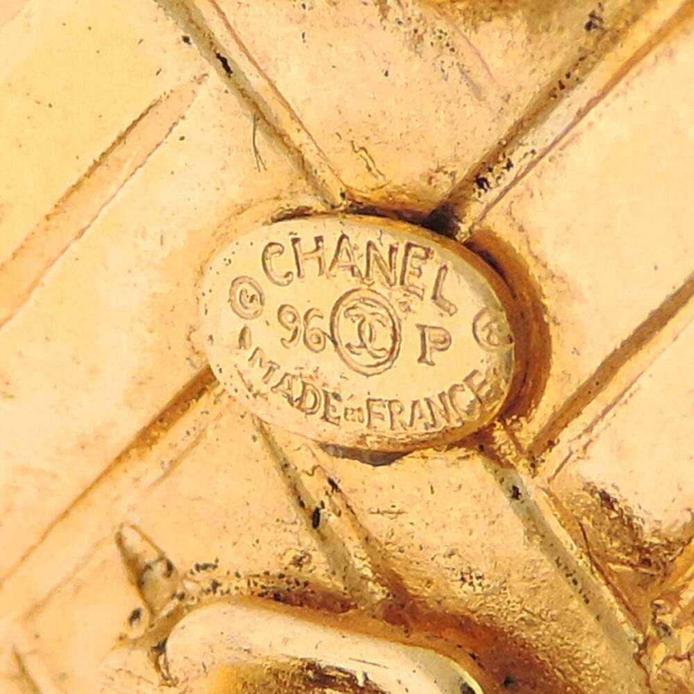 CHANEL Gold Logo Earrings - Picture 5 of 7